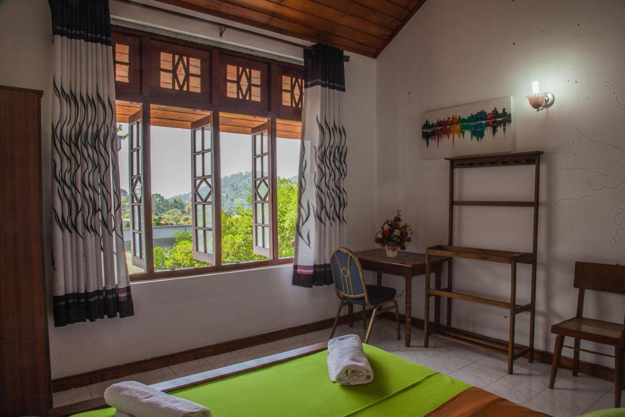 Antique Tourist Lodge Kandy Ngoại thất bức ảnh